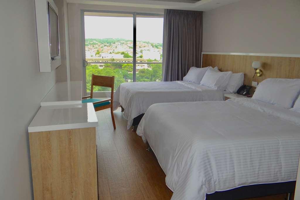 Hotel Wyndham Garden Cartagena  Zimmer foto