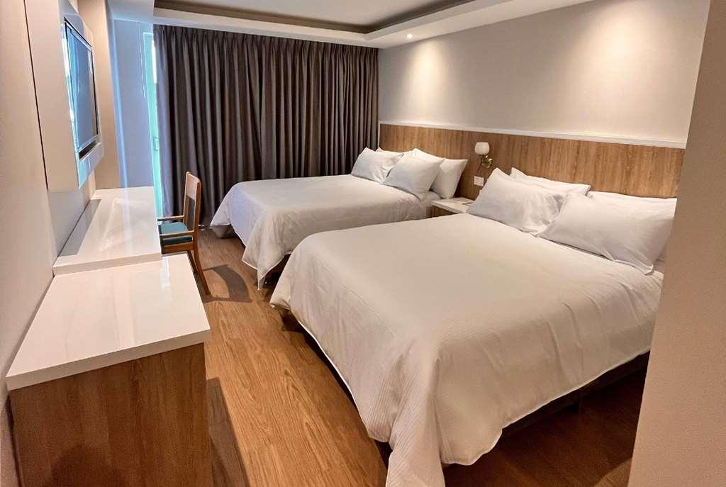 Hotel Wyndham Garden Cartagena  Zimmer foto